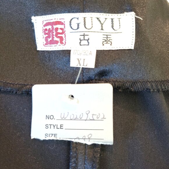 Elegant Black & Red Satin Qipao Top | Mandarin Collar | Asian Embroidered Symbol - Picture 11 of 11